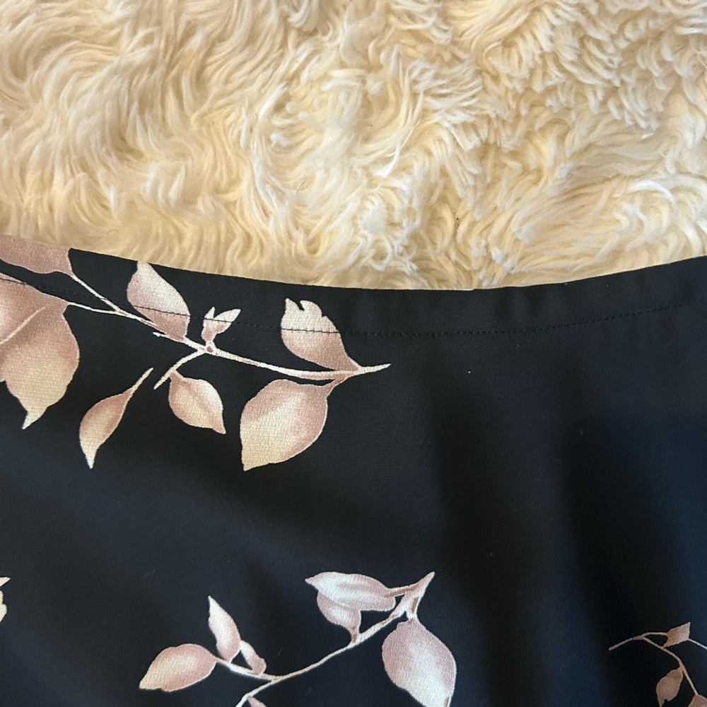 Vintage Floral Black Skirt - Picture 3 of 4